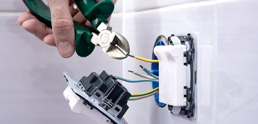 Outlet and Switch Repair Services in Chattanooga